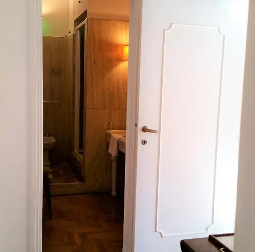 Vatican Mirum Gasthuis 4*